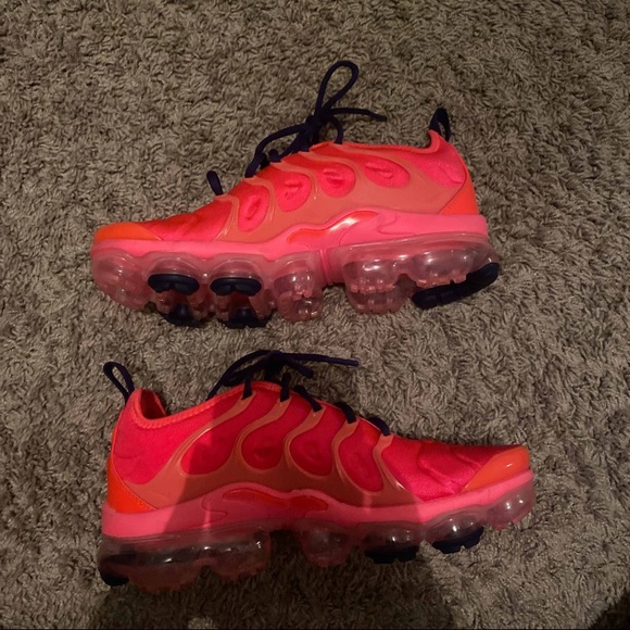 Womens Air VaporMax Plus - Picture 3 of 6